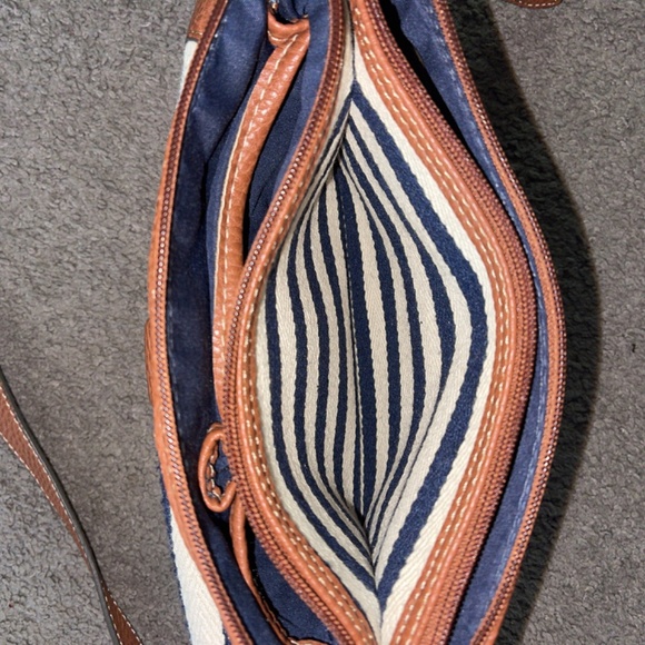 Vintage Chaps purse - Picture 5 of 6